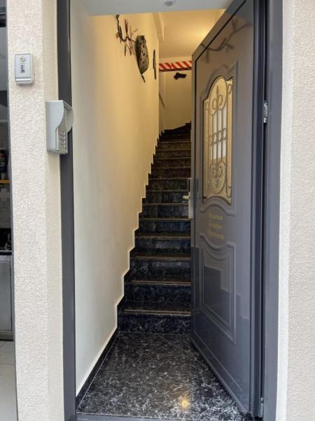 Ipelhome-Avissinias Boutique Apartments Athens Exterior photo